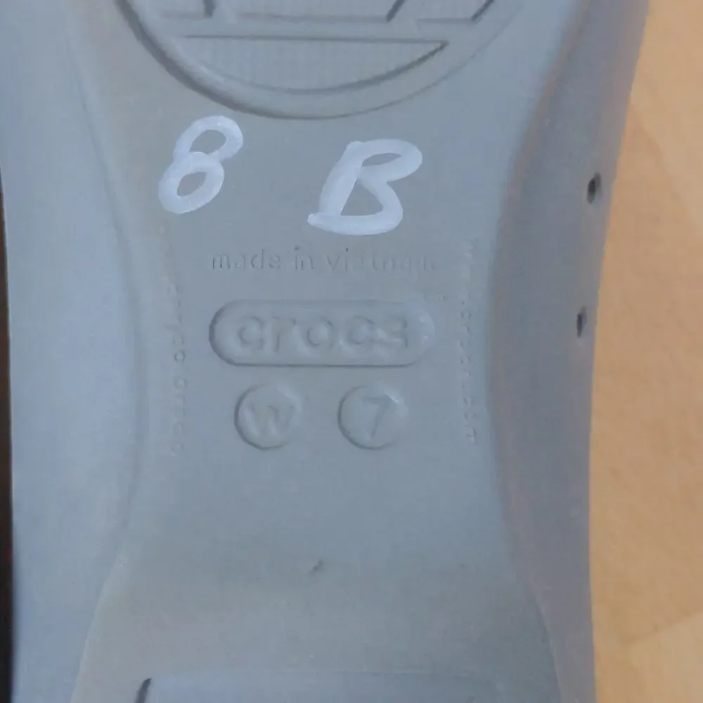 CROCS gray silver